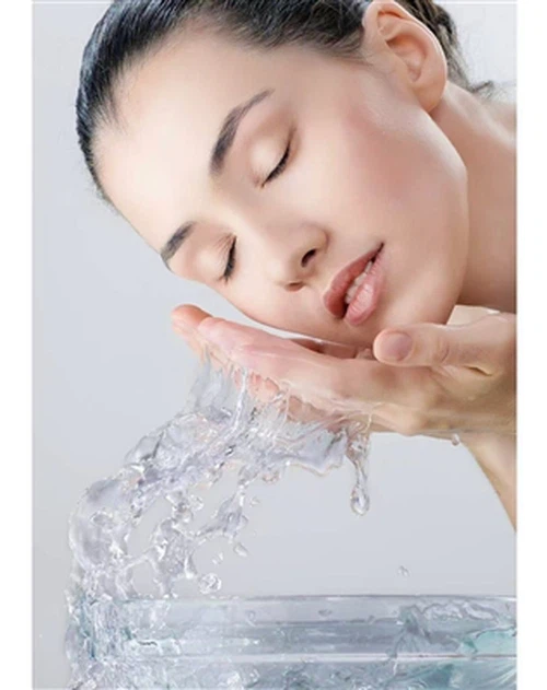 Het geheime wapen voor huidhydratatie: natriumhyaluronaat